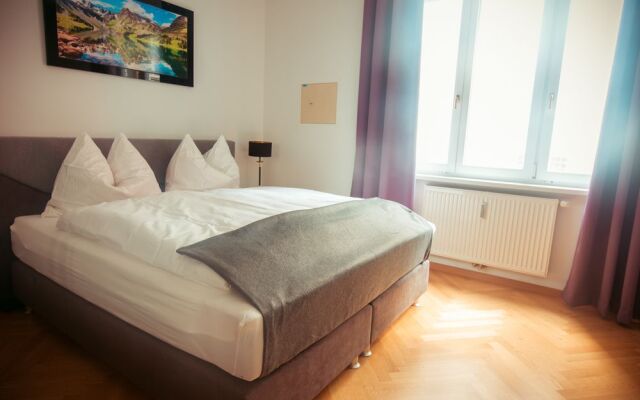 Moulin Rouge Suite by Welcome2Vienna