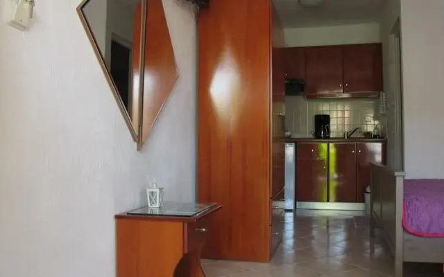 House Stella