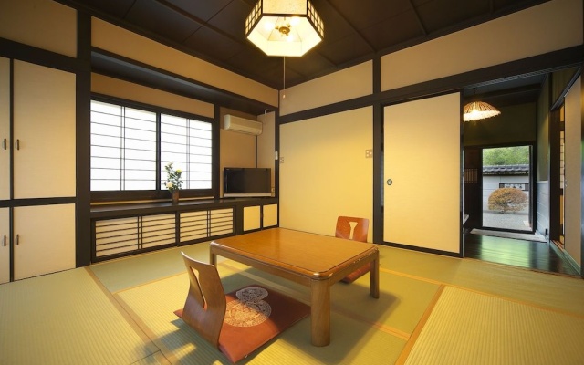 Magionsen – Guest Rooms – Otsuki