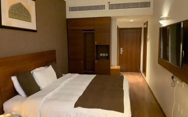 Nour Al Thuria Hotel