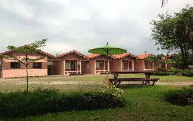 โพธิ์ทองริมทุ่ง