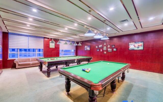 Double-Dove Peace International Hotel