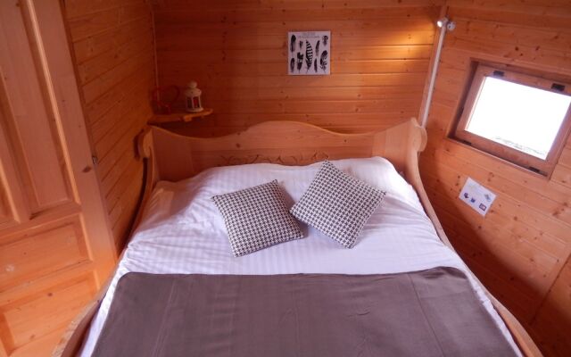 Village Flottant de Pressac