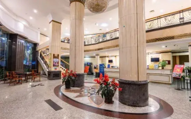 EJ Yizhi Apartment (Qingyuan City Plaza)
