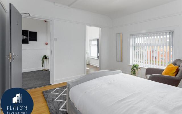 Flatzy - 6 Bed Oasis Close To Football Stadiums