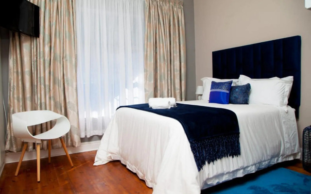 Cozy Blue Guesthouse