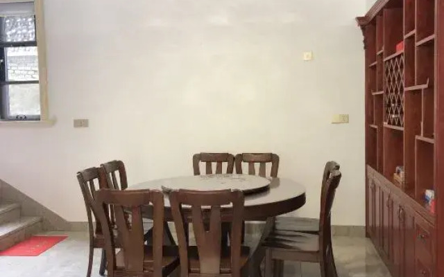 Anji semi-hidden b&B