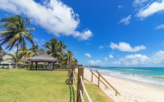 Mansão pé na areia em Carneiros