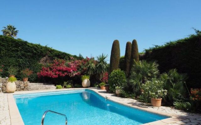 Belvedere 43085