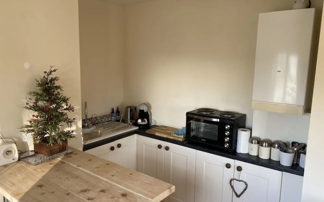 Cosy Stable Conversion Between Sheffield & Leeds