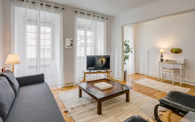 Sunny Apartment in Príncipe Real