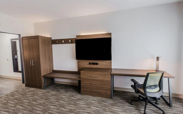 Holiday Inn Express & Suites Welland by IHG