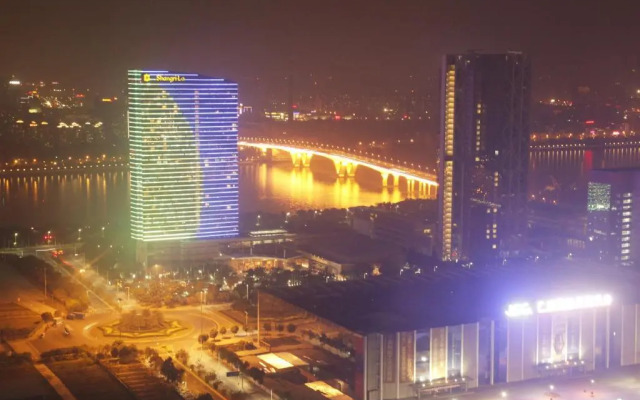 Checkinn International Apartment GuangZhou PaZhou Poly World Trade Branch