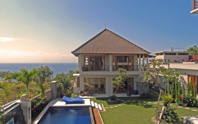 Blue Rose Villa