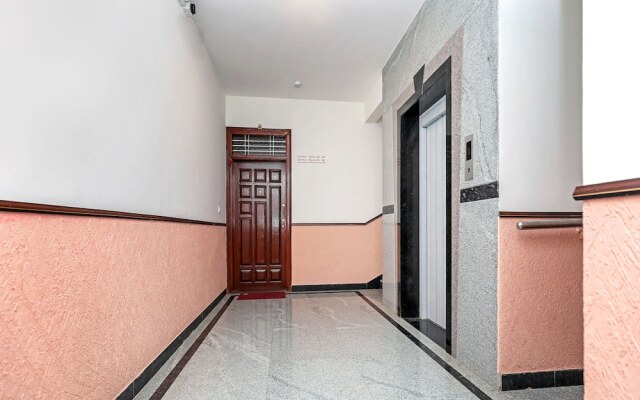 OYO 10026 Hotel Kings Suites