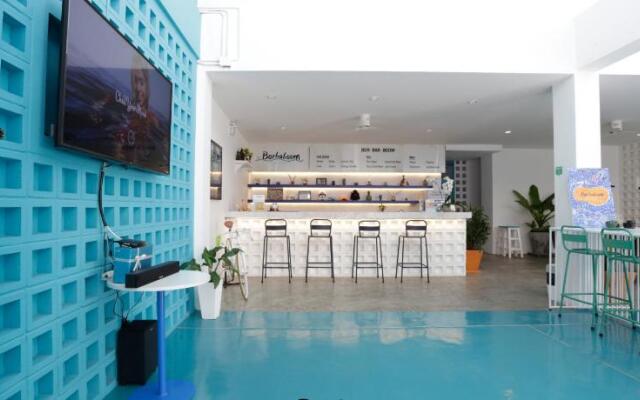 Borbaboom Phuket Poshtel And Hostel Sha By Zuzu