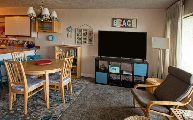 Seaside Beach Club 203