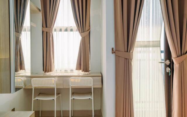 Cozy And Restful Studio At Transpark Cibubur Apartment