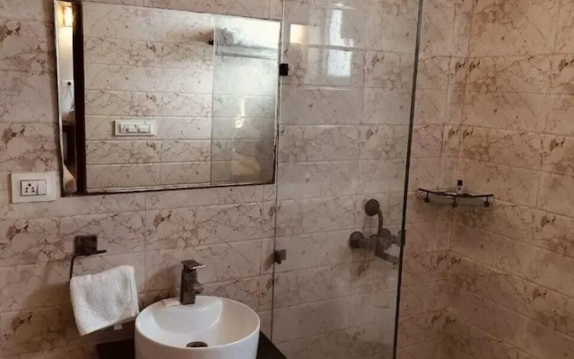 Hotel Citrine Suites and Resorts