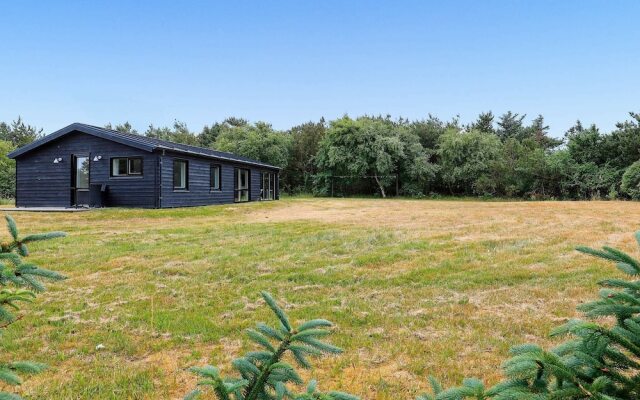 Gorgeous Holiday Home in Jutland, Midtjylland With Sauna