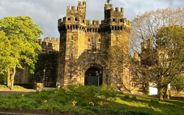 Secret Suites Lancaster