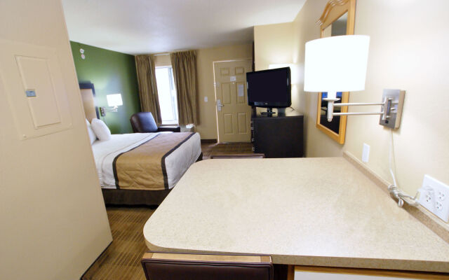 Extended Stay America Suites Sacramento South Natomas