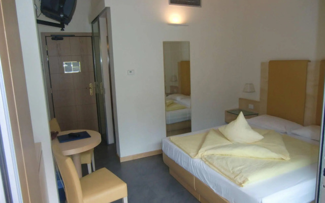 Beach Hotel Du Lac