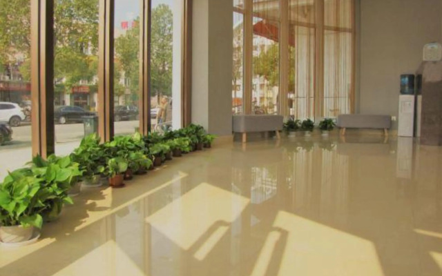 Molly Hotel (Shanghai Anting)