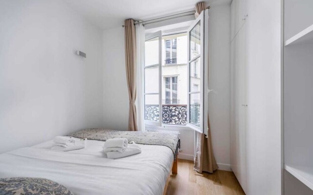 Luxury 4 Bdr Apartment Near Saint Germain Des Pres