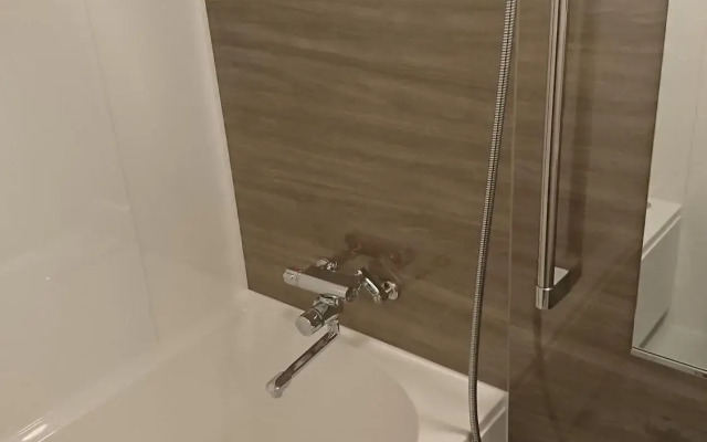 Nipponbashi Crystal Hotel 2