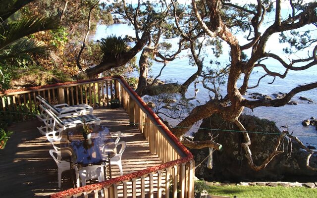Maraehako Bay Retreat