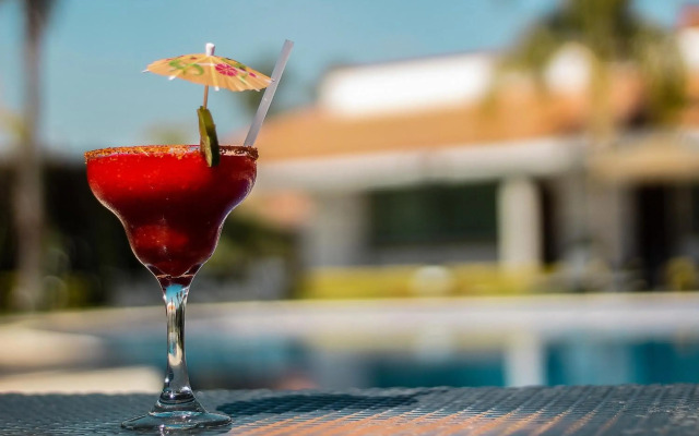 Hotel Ecce Inn & Spa
