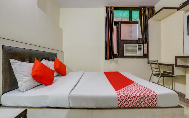 OYO 75804 Hotel J J International
