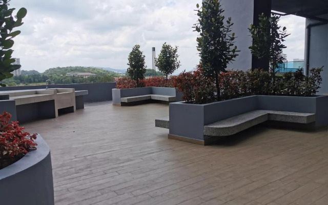 Apple 5 @ Menara Simfoni/Symphony Tower Free Wifi/Parking/TV Box/Nexflix
