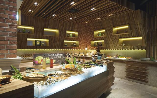 Mövenpick Hotel & Convention Centre KLIA