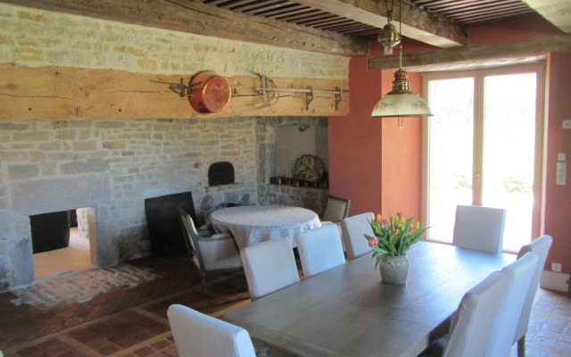Le Relais des Deux Tours