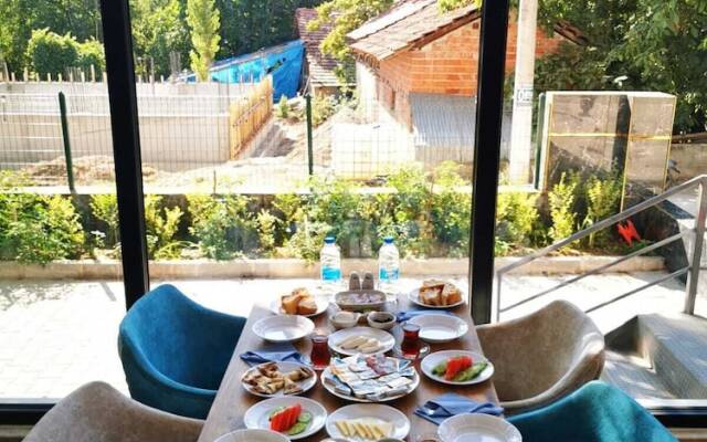 Garden Terrace Otel