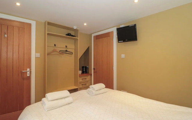Double Room 2