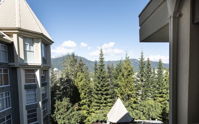 Woodrun Lodge