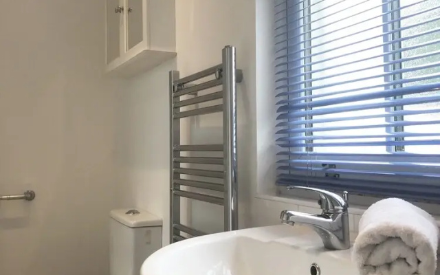 Lux Blu - Truro Apartment