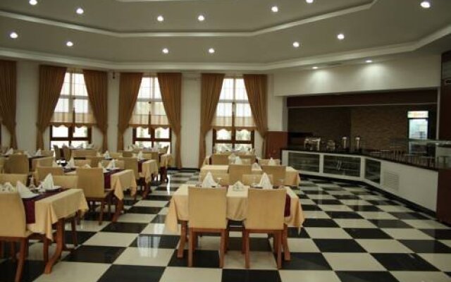 Pelemir Hotel
