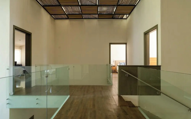Exclusive House with Lake Chapala Access