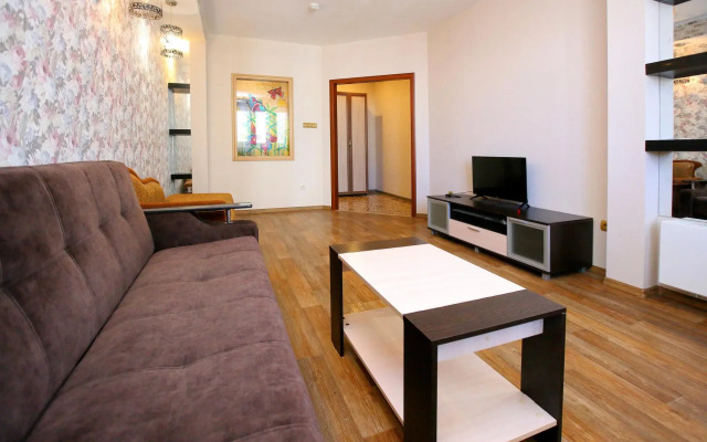 Apartments on Vasily Goltsov street 2/3