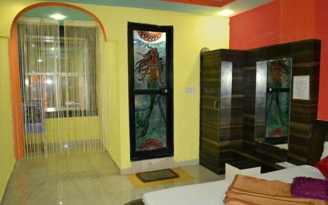 Hotel Mrignayani Pachmarhi