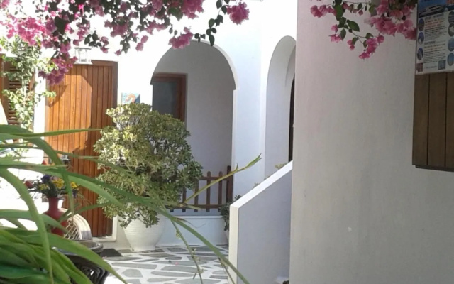 Ioli Apartments
