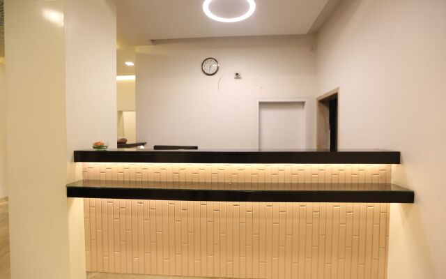Hotel Lokesh