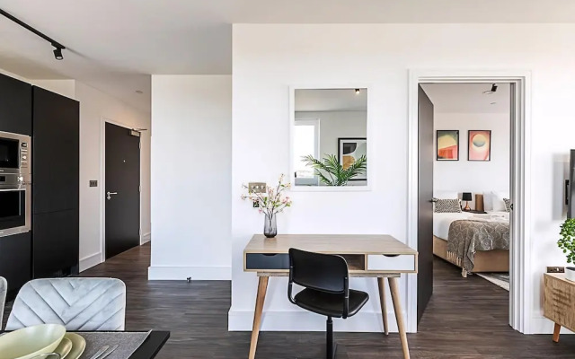 Stylish West London Apartment