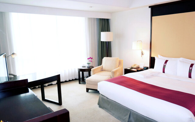 voco Guangzhou Shifu by IHG