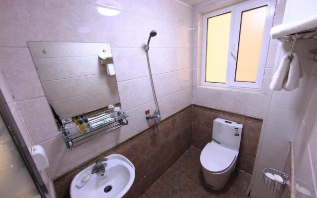 Gu Lan Bed  Breakfast