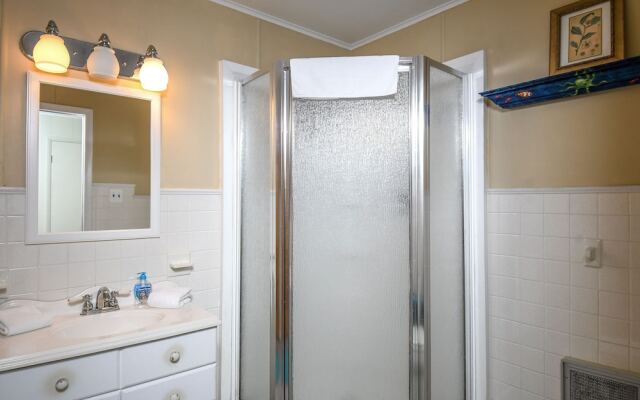 Bearadise Found 5 Bedroom House